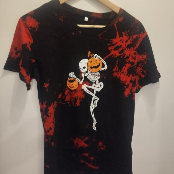 Halloween and Skeleton T-Shirt - Picture 1 of 2